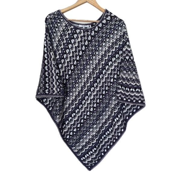 Vintage Zozo Open Knit Poncho Reversible Women's Pullover Sweater (Size S/M) - Picture 4 of 12